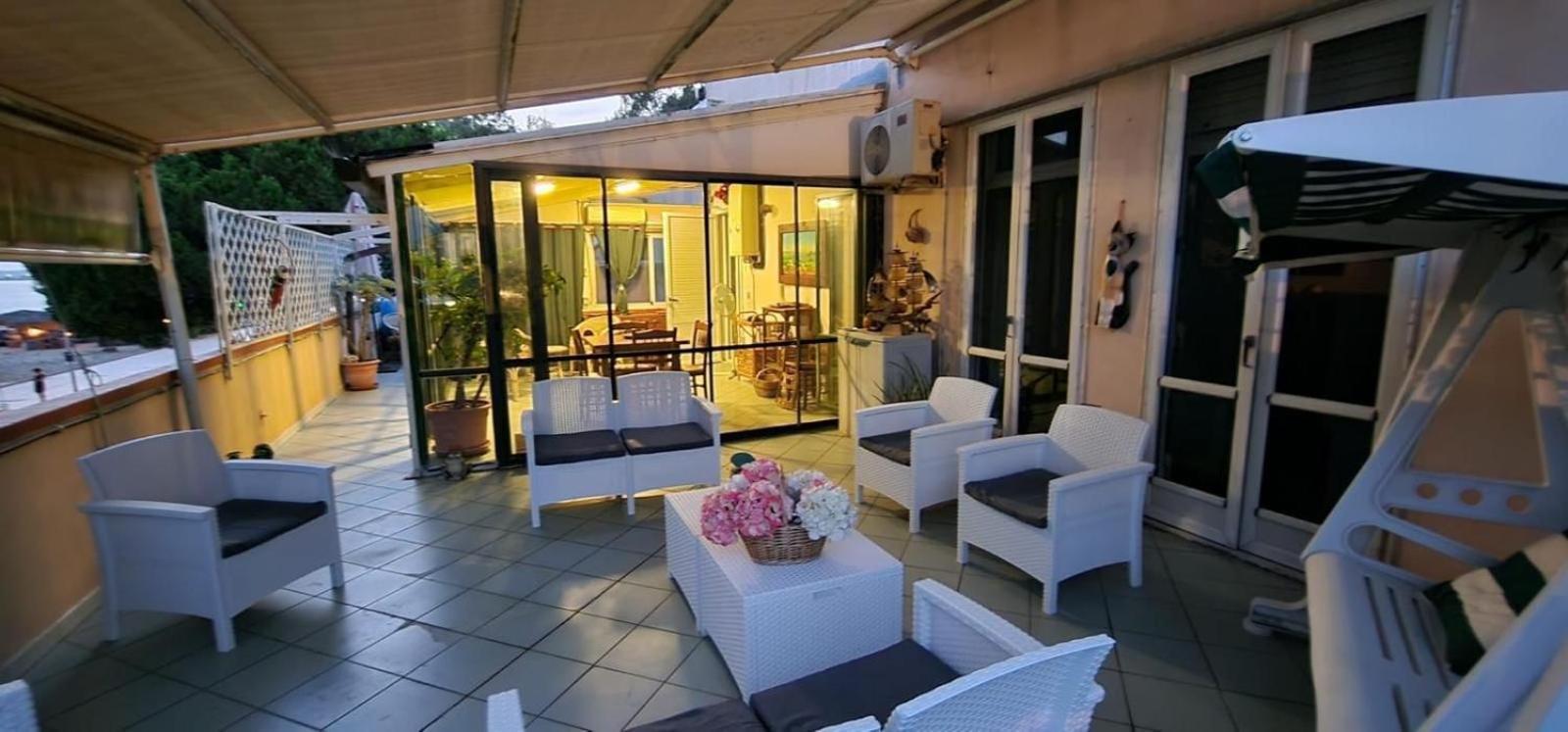 La Terrazza Sul Mare Apartment ตอร์เร กรานเด ภายนอก รูปภาพ